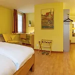 Statthotel Готель