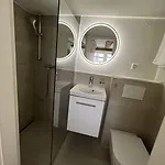 فندق ستاتهوتيل 3*