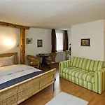 Statthotel Готель