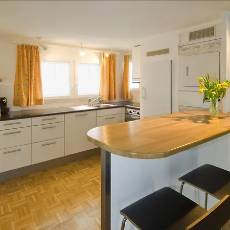 فندق ستاتهوتيل زيورخ